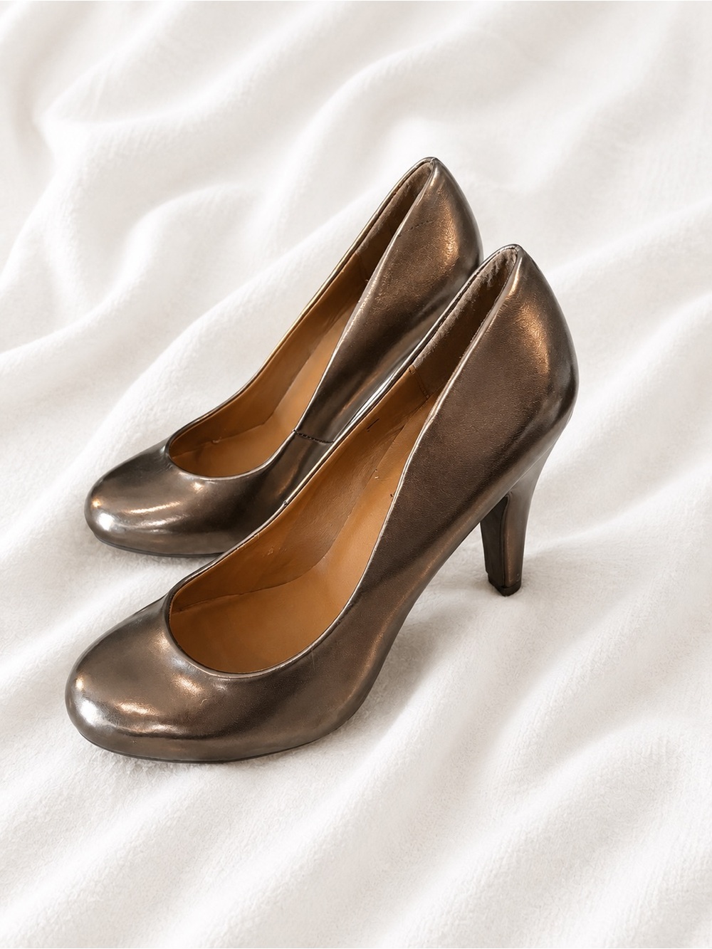 Steve Madden Metallic Bronze High Heel Pumps